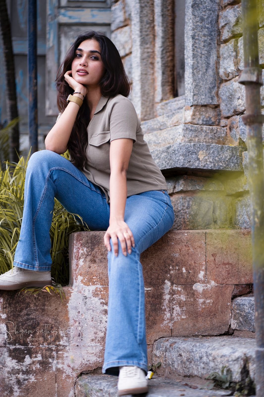 Sushmitha / 24 / 5.6'